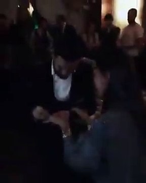 Arda Turan'dan Aslıhan Doğan'a evlenme teklifi