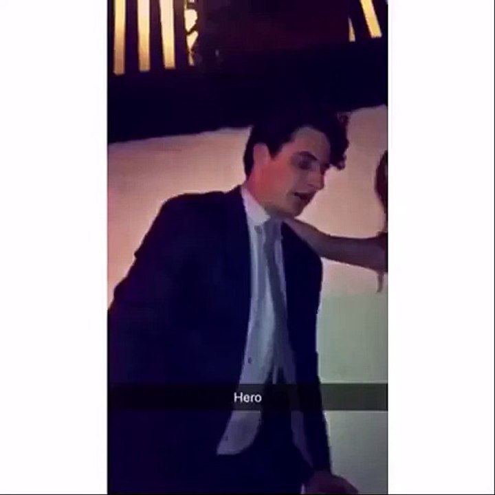 Drunken guy dance fail