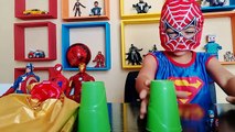 ASSISTENTE DO AVENTURAS KIDS COM MASCARA DA FANTASIA HOMEM ARANHA GANHA BRINQUEDO SURPRESA!!!!