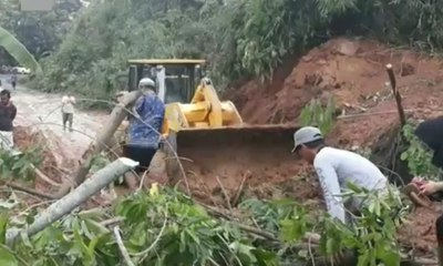 Jalur Trans-Sulawesi Tertutup Longsor