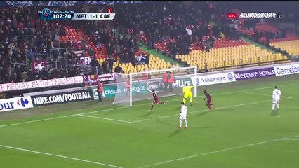 Une belle action collective et Roux a marqué le but du 2-1