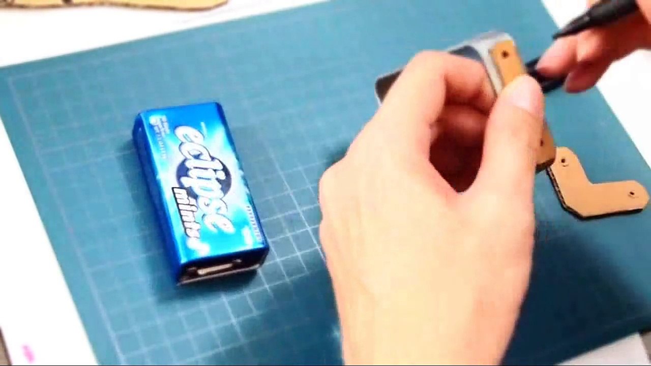 #13: Iron Man Mark 4 Helmet DIY 3/5 - Faceplate Hinges (Diagram) | How To | Dali DIY