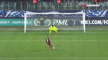 Grand moment de solitude pour Boulaya : sa panenka ratée a éliminé Metz