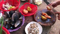Village Food Fory - Cooking Mussel with Tomato - Country Food in my Village