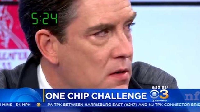 Cet animateur a voulu manger la chips la plus épicée du monde... et il n'aurait jamais dû essayer