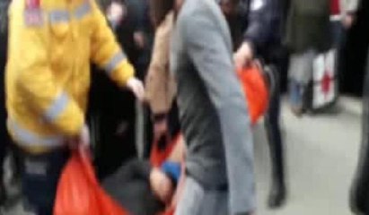 17 yaşındaki çocuk,  küfür ettiği iddiasıyla 16 yaşındaki çocuğu bıçakladı