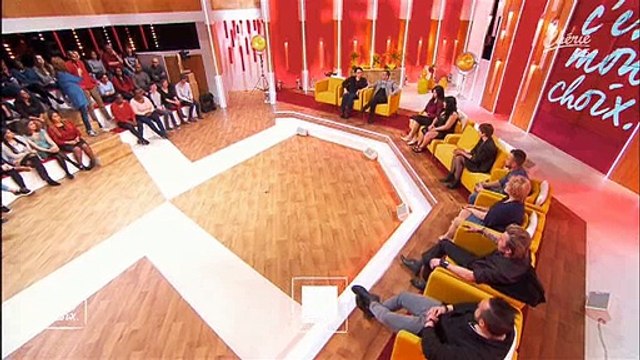 Venue témoigner dans C'est mon choix , une jeune femme se fait attaquer sur... son poids ! Regardez