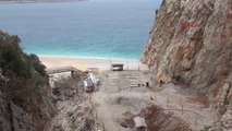 Antalya Başkan Kocaer Kaputaş Plajı'nda 1 Gram Beton Kullanılmadı