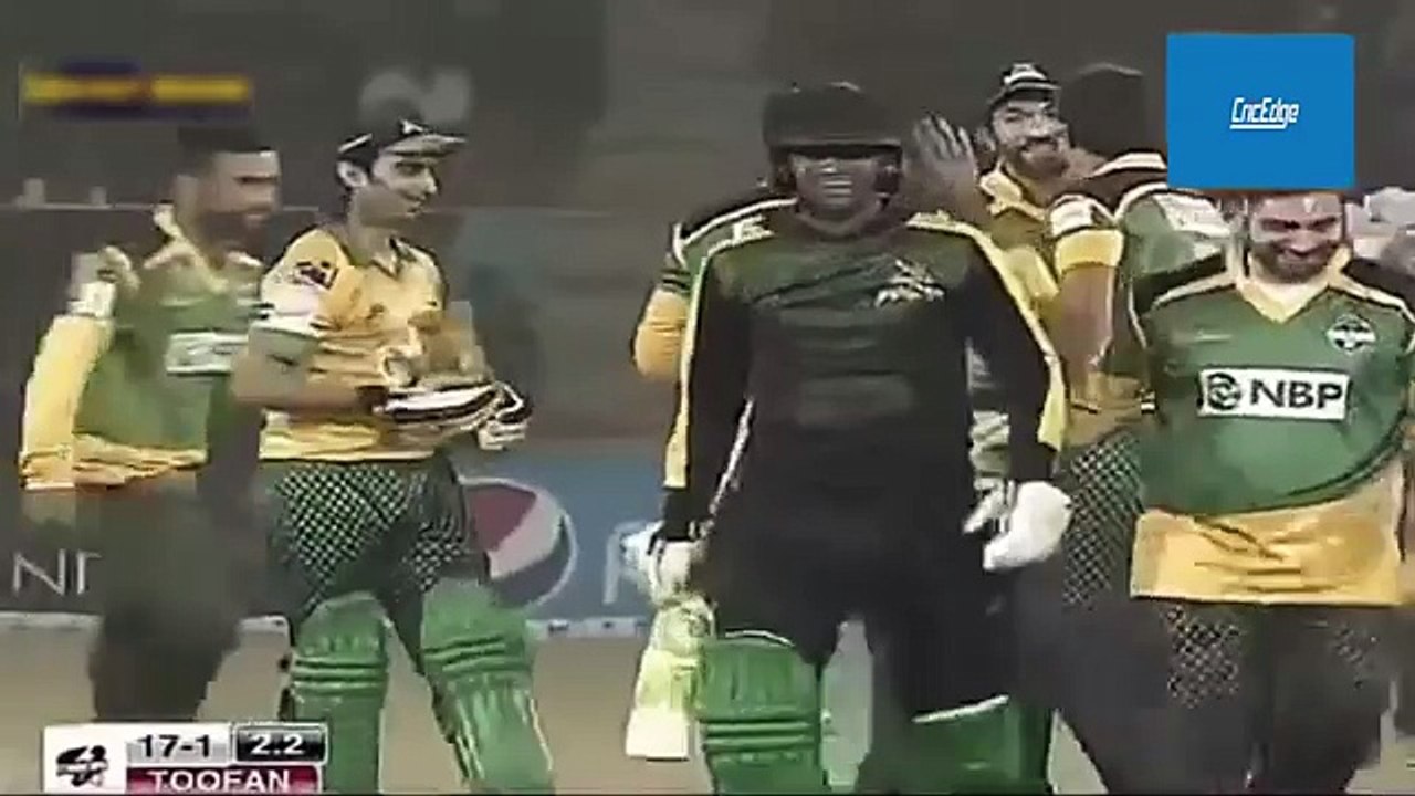 Wasim Akram Swing Bowling in Toofan XI Vs Sultan XI Match 2018