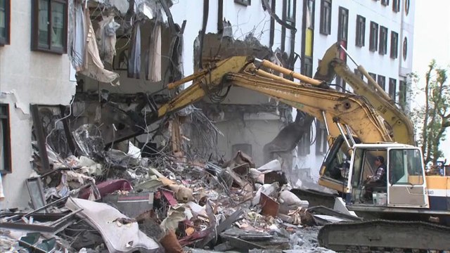 На Тайване начали сносить дома