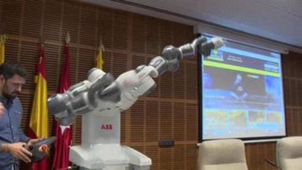 Download Video: Humanoides y robots colaborativos impulsan la cuarta revolución industrial