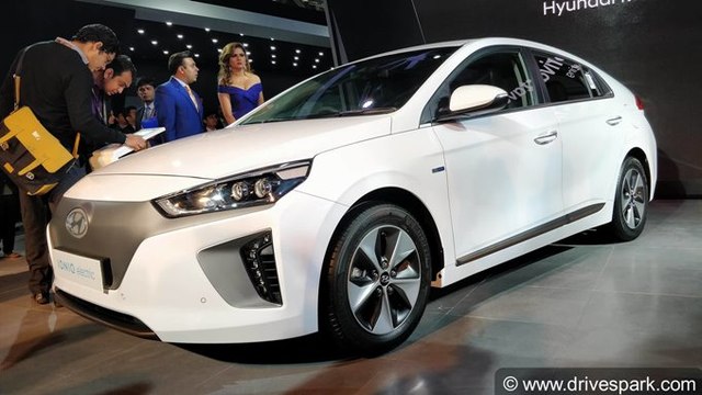 Hyundai Ioniq Walkaround Video, Specs, Features, Details - DriveSpark