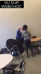 Cet agent de sécurité mais un bon coup de pression à un élève agressif