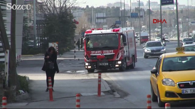 Bakırköy'de bir inşaatın şantiyesinde yangın çıktı