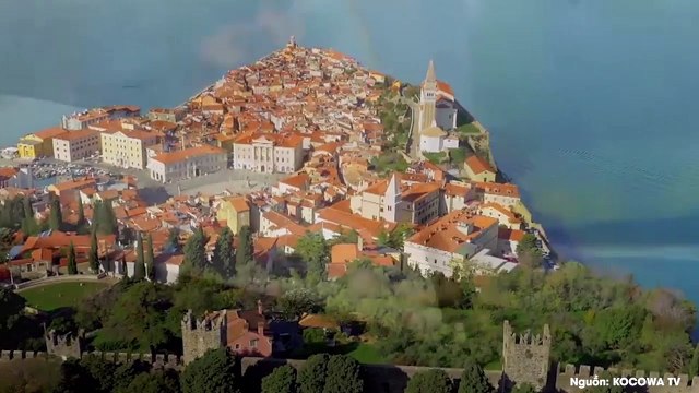 Khán giả thích thú chiêm ngưỡng tạo hình già nua của Shin Se Kyung, Black Knight kết thúc với rating tăng vọt