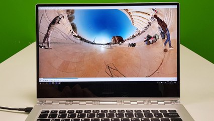 VLC 300 playing 8k60 on Windows 10 using i7 GPU
