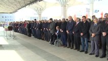 Diyanet İşleri Başkanı Erbaş, İzzet Tosun'un Cenaze Namazını Kıldırdı