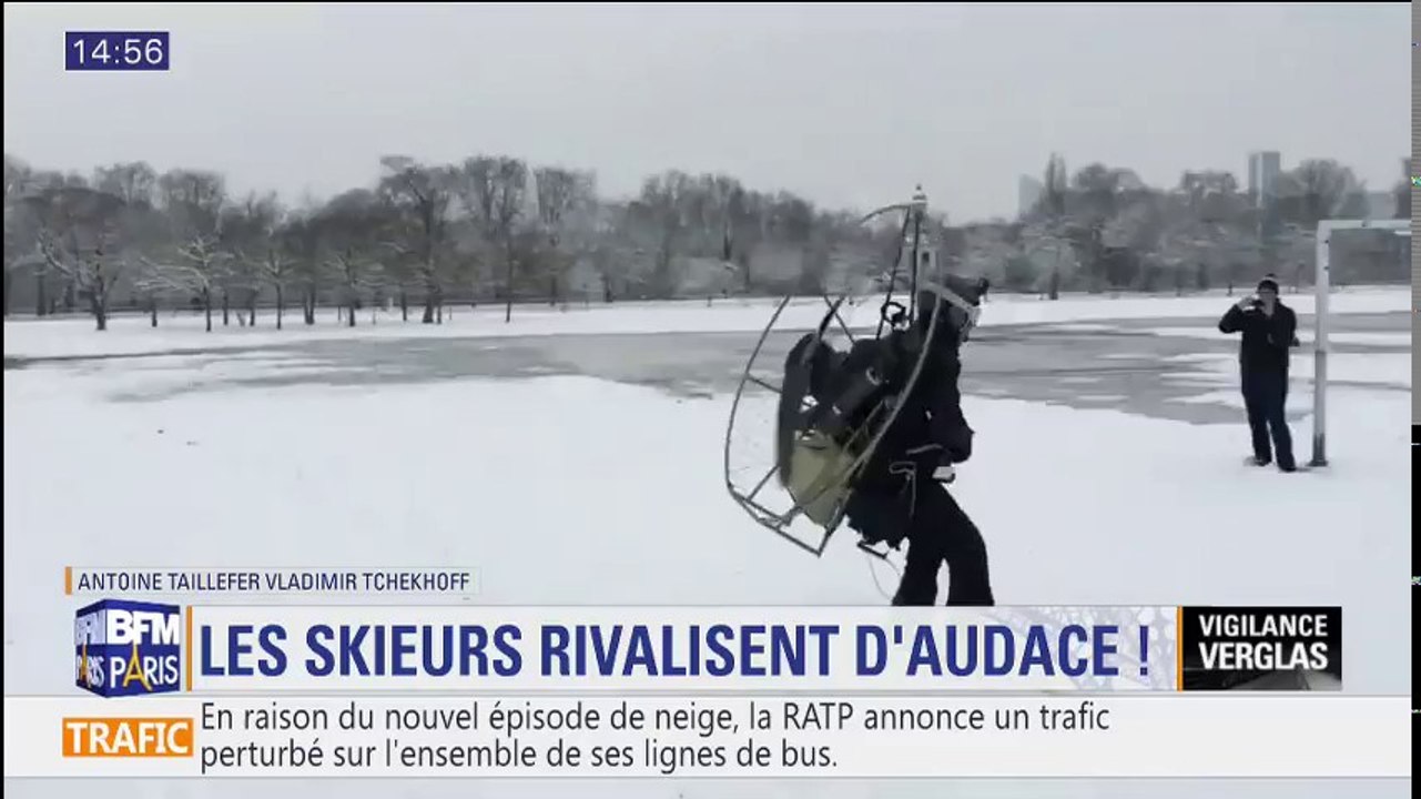 Avec ses skis, un paramoteur et une hélice, cet homme dévale les pistes à 70 km/h