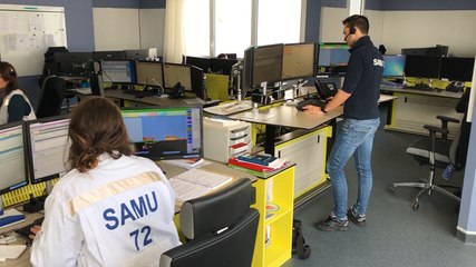 Nouvelle salle de régulation du Samu 72