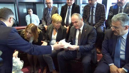 Bakan Özlü, 'Türk Tarımının Global Entegrasyonu ve Tarım 4.0' toplantısına katıldı - İZMİR