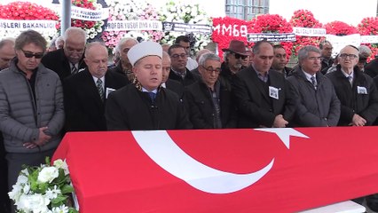 Emekli Büyükelçi Şensoy, son yolculuğuna uğurlandı - İZMİR