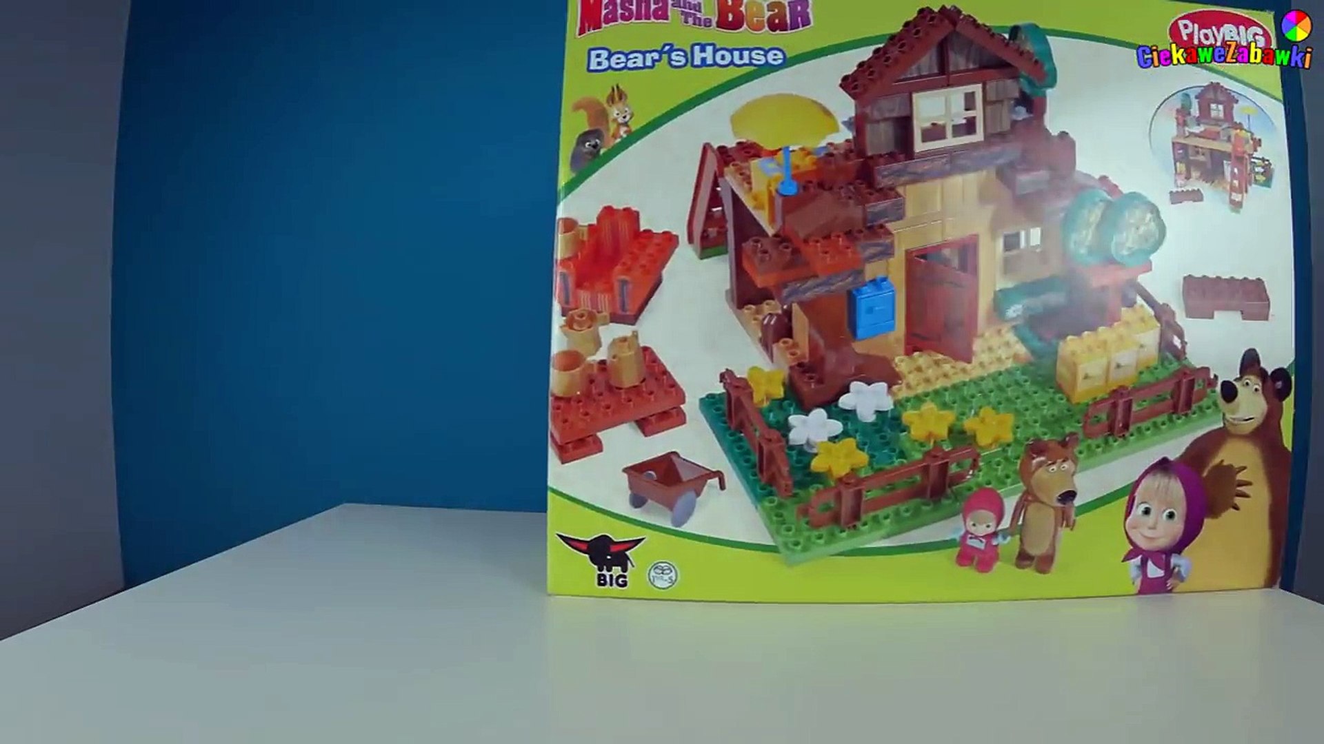masha and the bear building blocks house set