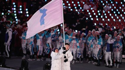 Dobles de Trump y Kim Jong-un expulsados del estadio olímpico
