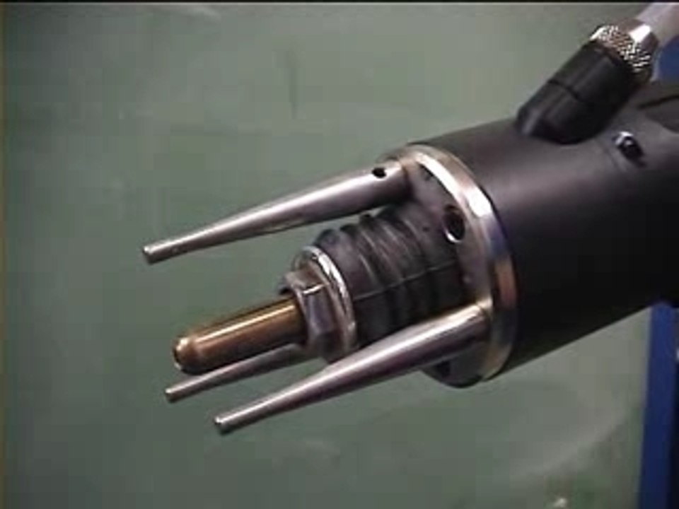 Cd-gun-auto-feeding