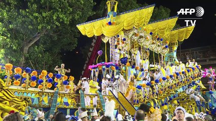 Última noite de folia no Sambódromo do Rio de Janeiro