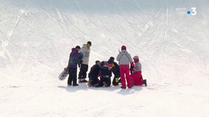 JO 2018 - Snowboard Slopestyle - La chute terrible de Mans Hedberg.
