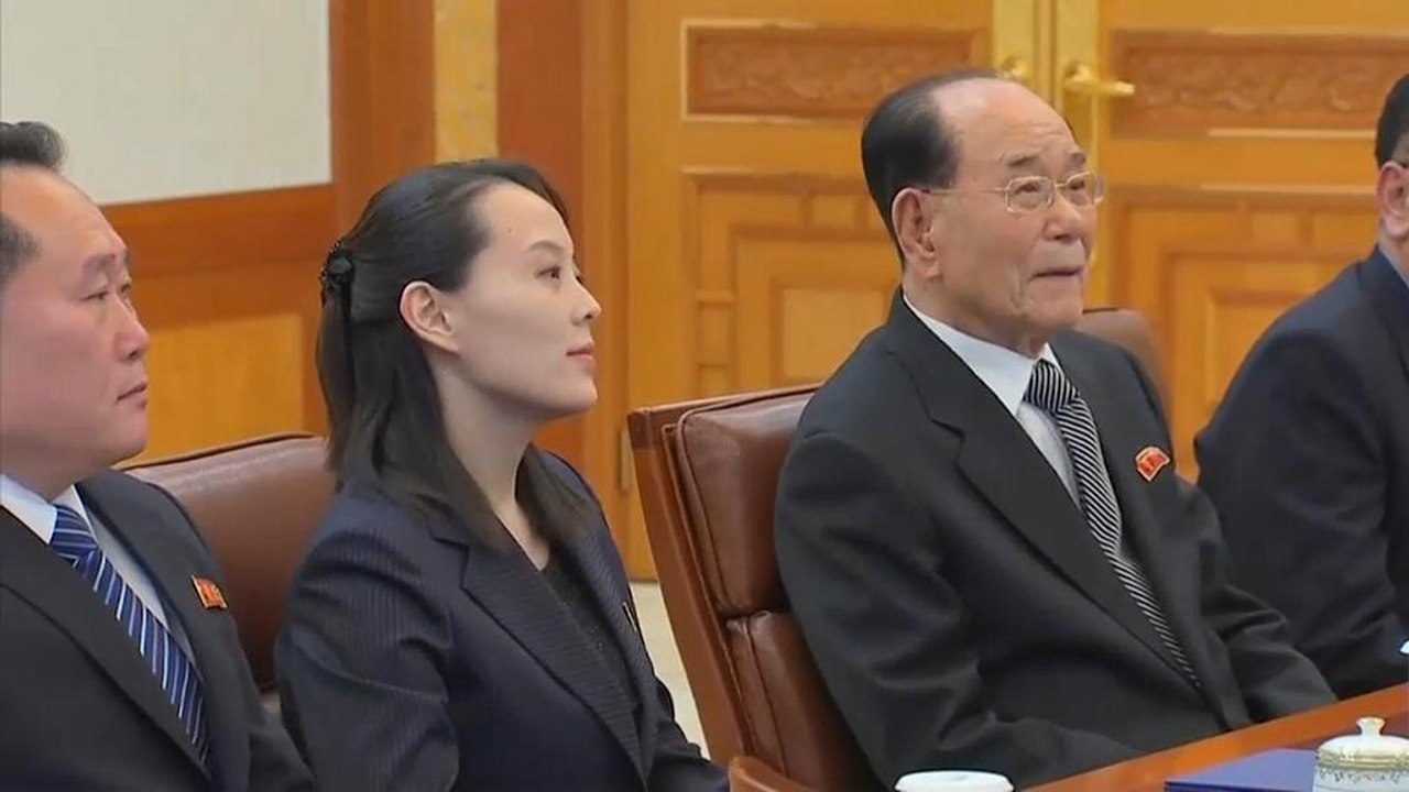 Kim Jong Un invites South Korean president to visit him in Pyongyang