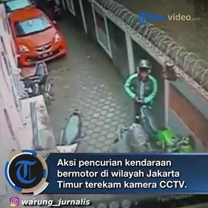 Gagal_Congkel_Motor_Matic__Maling_Berjaket_Ojek_Online_Berhasil_Gasak_Ninja_150_CC_Kurang_dari_5_Men