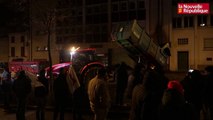 VIDEO. A Niort, le coup de colère nocturne des agriculteurs en colère