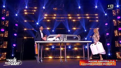 Dans un tour de magie, Maxime Guény découpe Agathe Auproux en deux ! Regardez