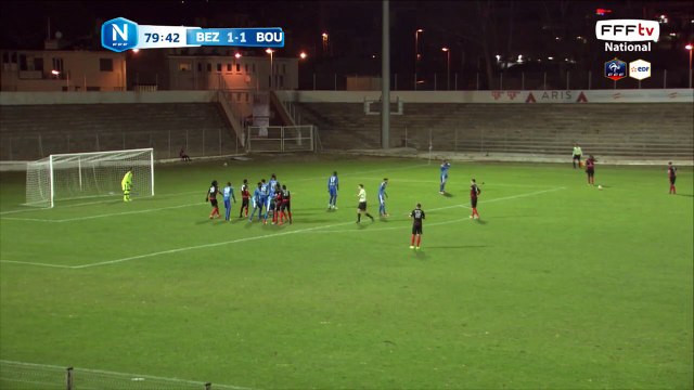 Oh la grosse action de Boulogne mais la frappe est contrée et position de hors jeu.