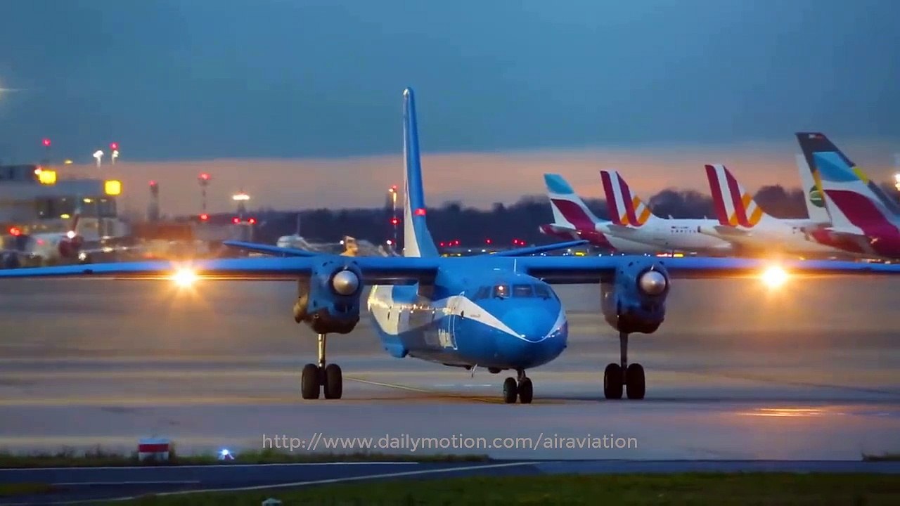 70 models of airplanes flying within 2 minutes