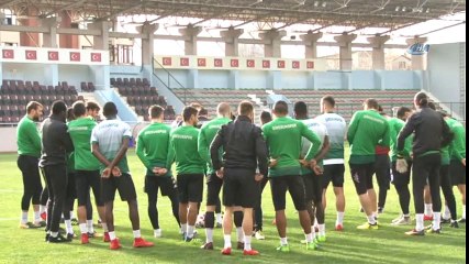 Yılmaz Vural: “İnananları Mahcup Etmeyeceğiz”