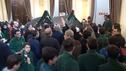 2. Abdülhamid Türbesi Halkın Ziyaretine Açıldı