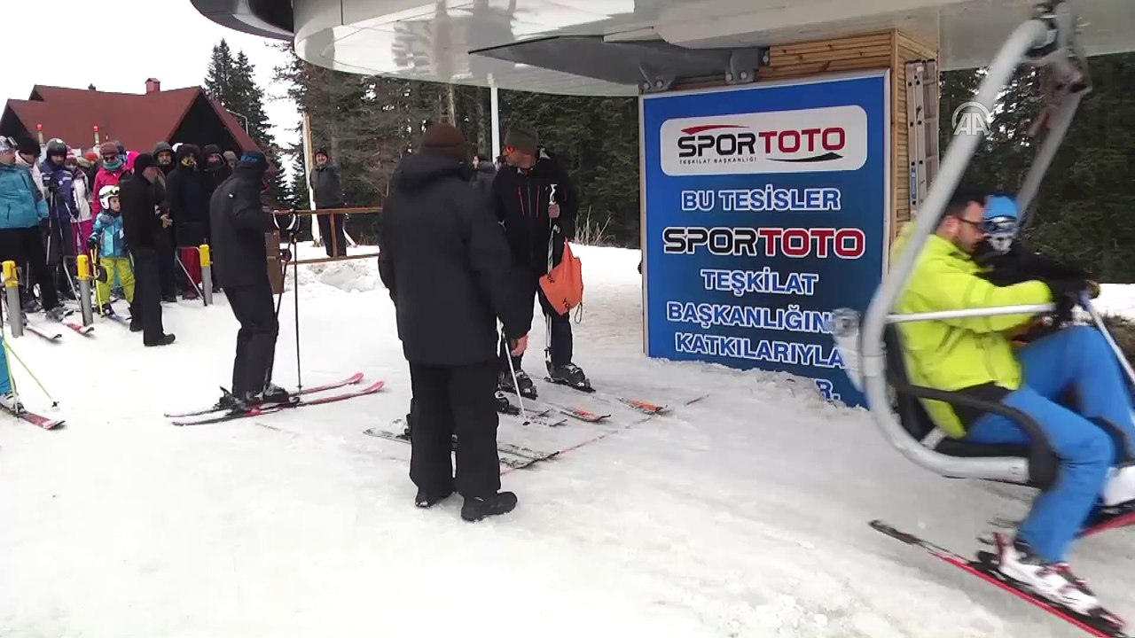 Ilgaz Dağı Kayak Merkezi'nde yoğunluk - KASTAMONU