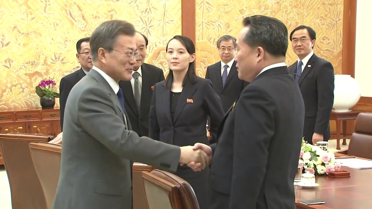 文 대통령 방북 초청 "성사시키자" 사실상 수락 / YTN