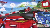 Pâte à modeler Play Doh Disney Pixar Cars 2 Grand Prix Race Mats Circuits