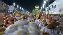 Le Carnaval réveille le Sambodrome de Rio