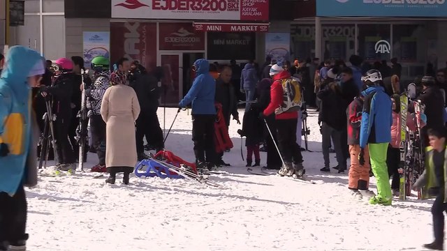 Palandöken'de hafta sonu kayak keyfi - ERZURUM