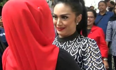 Bacawagub Puti Guntur Soekarno Temui Selebritas Krisdayanti