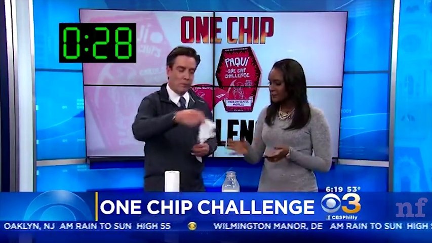 Deux animateurs de CBS se challengent en mangeant les chips les plus  piquants du monde - Vidéo Dailymotion