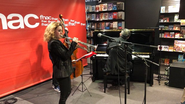 La trompettiste Lucienne Renaudin-Vary en show case au Mans