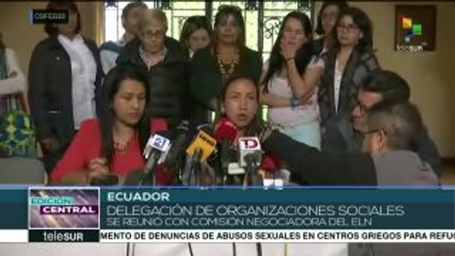 ELN recibe a organizaciones sociales colombianas en Quito