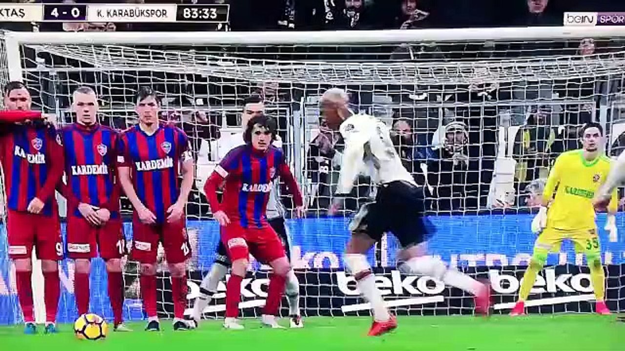 Talisca'dan Roberto Carlos golü