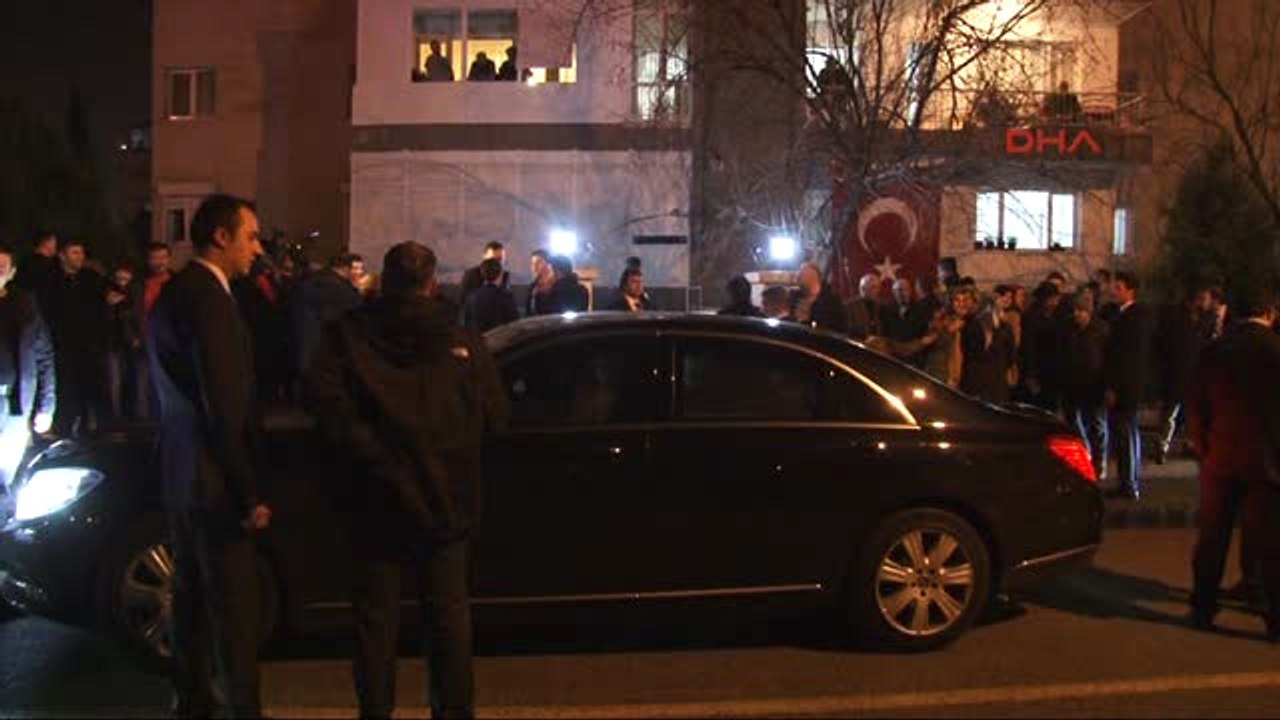 İzmir Başbakan Yıldırım: Türkiye'ye Kafa Tutanlar Bu Sese Kulak Versin