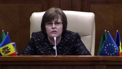 Chestiunea declaraţiilor de unire cu Ro a unor localităţi din RM discutată în Parlamentul RM